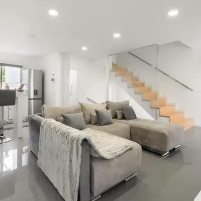 Host Wise - Spacious Noble Apartaments Ace Location