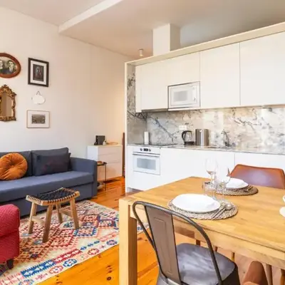 Bolhão Charming Apartment by LovelyStay