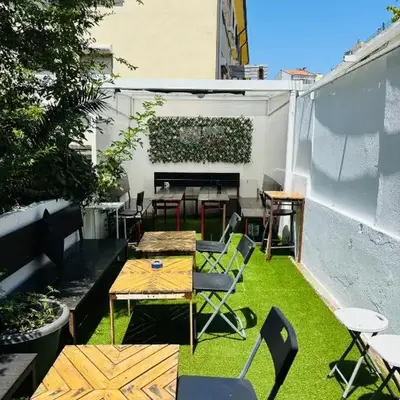 Owls Hostel Ribeiro