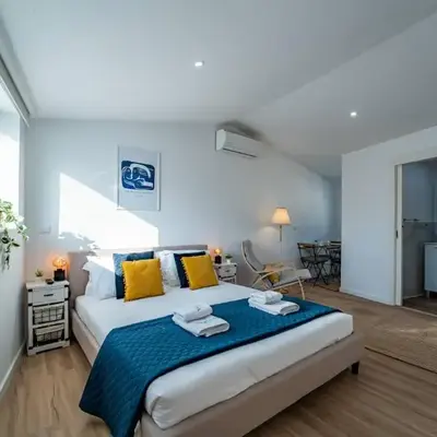 Oporto Nura Studio Downtown