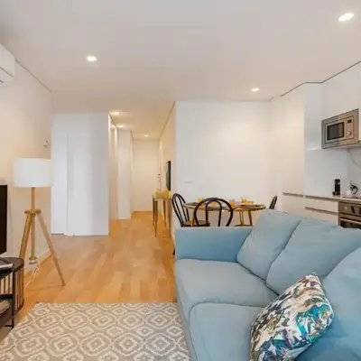 Porto Living | 1BR Flat with AC