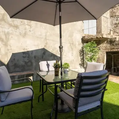 Host Wise - Stylish Adorable Flat in Gaia