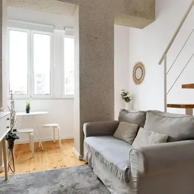 Mezzanine Studio in the City Center
