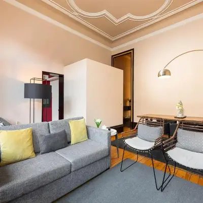 Spacious Modern Apartment in Porto