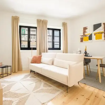 Art Deco 11 Luxury 2BR Apartment Downtown Metro AC
