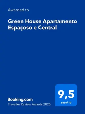 a screenshot of the green house appartmentxpression and central at Green House Apartamento Espaçoso e Central in Porto