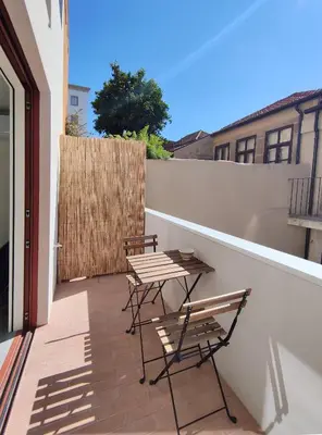 Gallery image of Travessa da Laje Apartment in Porto