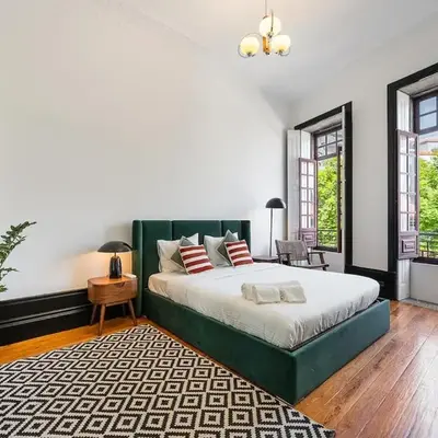 Terraced Apartment in the Heart of Porto - Free Parking