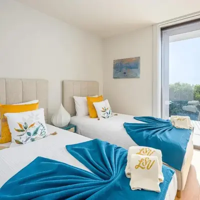 Gaia Land Sea View Apartment