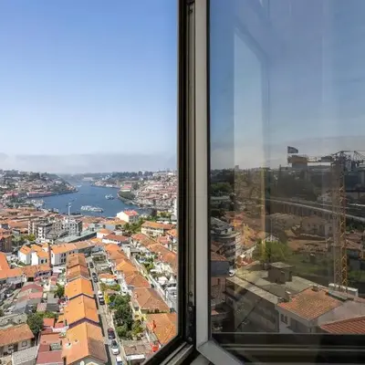 Liiiving in Gaia - Douro Balcony View