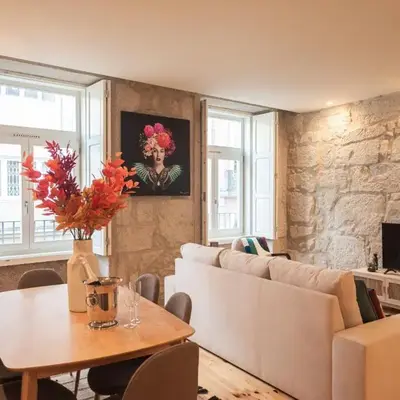 Luxury Style 20 with AC Downtown Porto near Metro