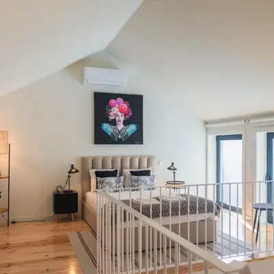 Luxury Style 30 with AC Downtown Porto near Metro