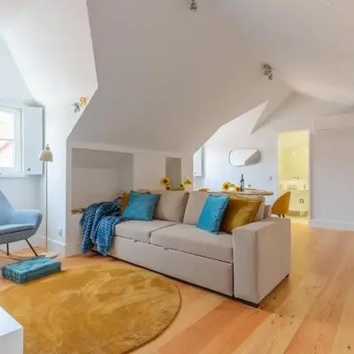 Upper Story 1BR AC and Workspace