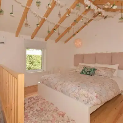 Rose Green Loft