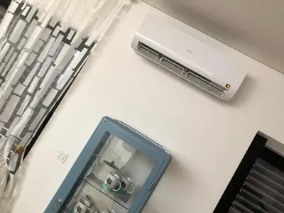a medical device sitting on a table in a hospital room at Urban Views Townhouse Infante in Porto