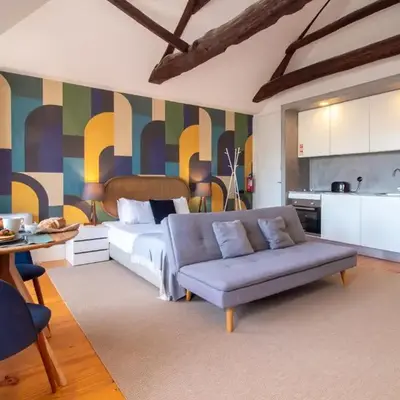 LovelyStay - Dirk Apartment - Almada 4º F