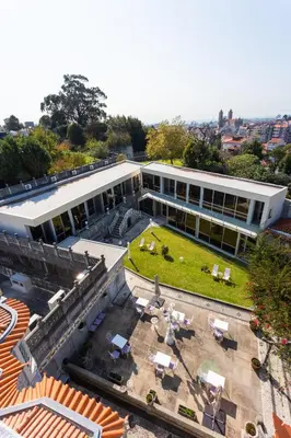 an aerial view of a building with a yard at Castelo Santa Catarina in Porto