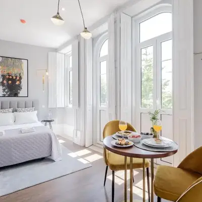 Plaza-Charming GuestHouse