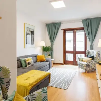 Host Wise - Deluxe Bright Flat with Netflix