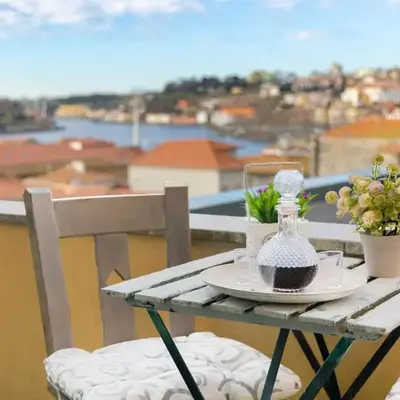 MyRiverPlace N 4 Private Terrace River View Porto apartments