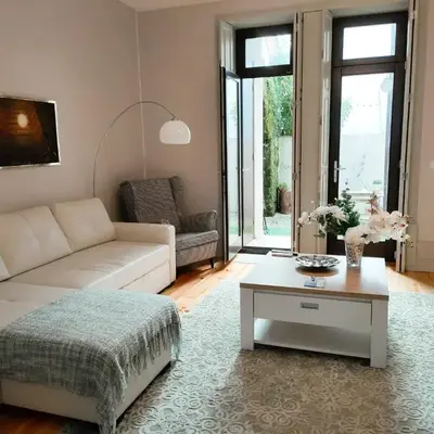 Porto Historic - Apartment with Private Patio