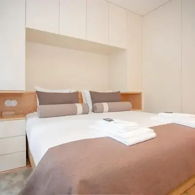 Liiiving in Porto - Cedofeita Charming Apartment