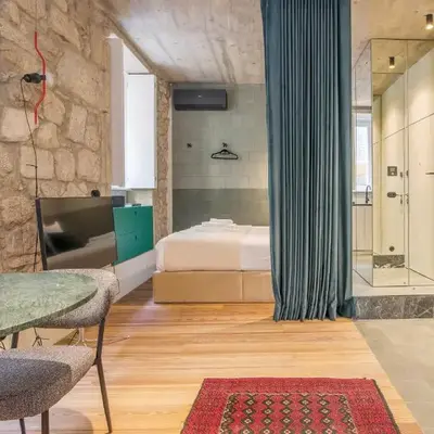 62 Design House