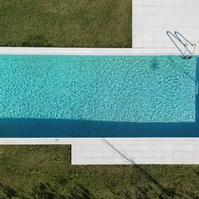Host Wise - Luxurious Impressive Apartment - Balcony and Pool
