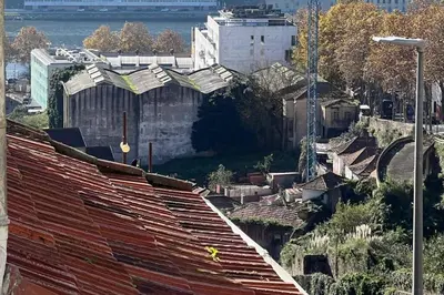 a view of a city with roofs at Duplex Apt - Sleeps 4 - Roof Terrace - Balcony in Porto