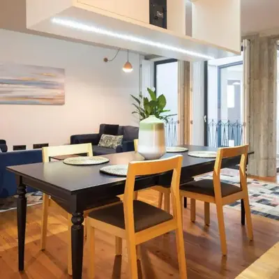 Loungy Porto