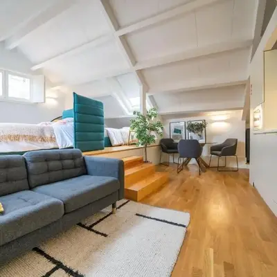 Mercadores Apartment by Amber Star Rent