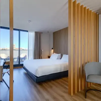 room Select Porto