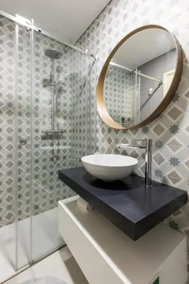 a bathroom with a sink and a mirror at Apartments2Stay I Porto - Flores in Porto