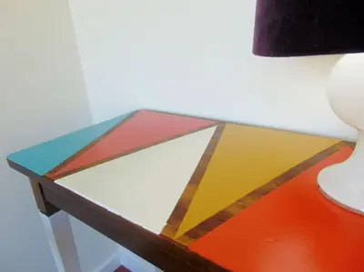 a glass table with a lamp on top of it at Aida's Haven Penthouse&Parking in Porto