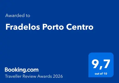 a blue sign with the words friddaq toronto centre at Fradelos Porto Centro in Porto
